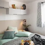 Le Beaupre - Prestation Hoteliere *